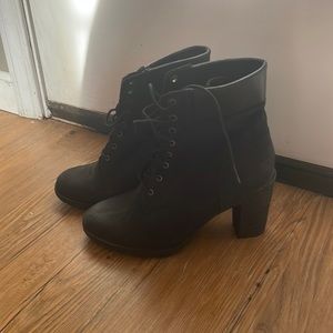 Timberland Tillston Boots